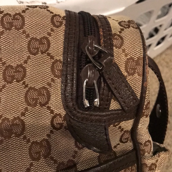 Authentic Gucci Travel Bag. - Picture 7 of 7